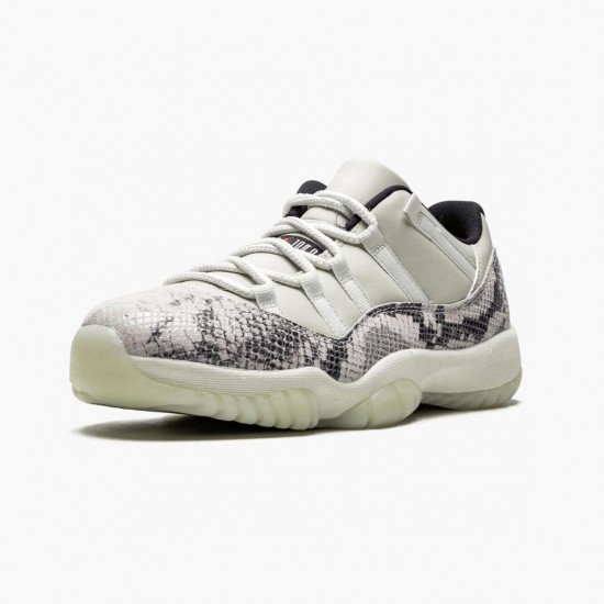 Nike Jordans 11 Retro Low Snake Light Bone Light Bone/Smoke Grey/White Bl Black Boty